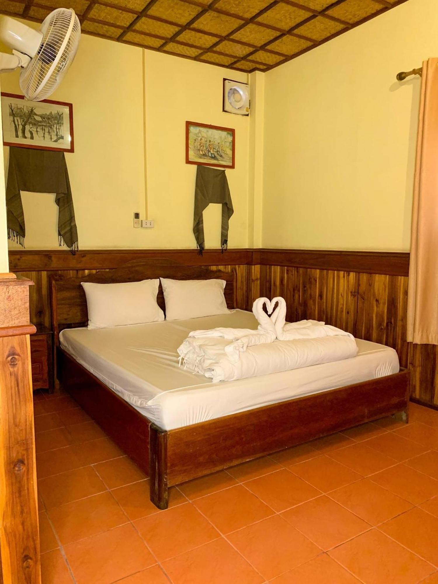 Zuela Guesthouse لوانغ نامثا المظهر الخارجي الصورة