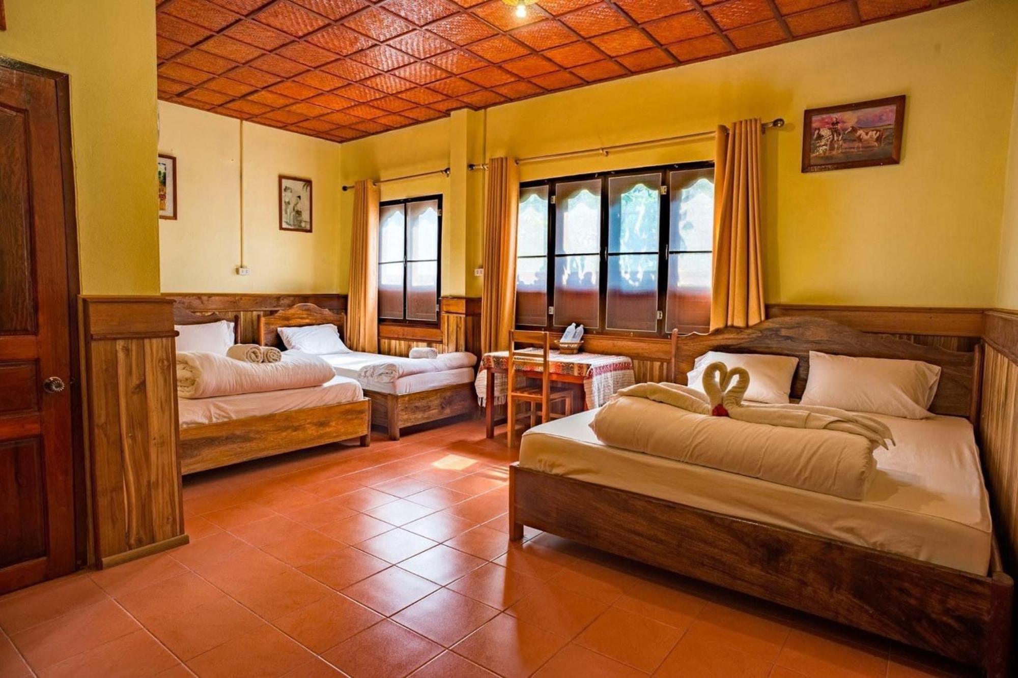 Zuela Guesthouse لوانغ نامثا المظهر الخارجي الصورة