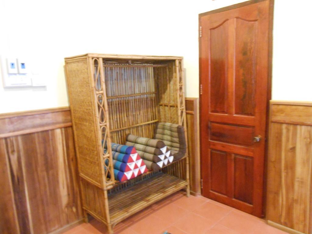 Zuela Guesthouse لوانغ نامثا الغرفة الصورة