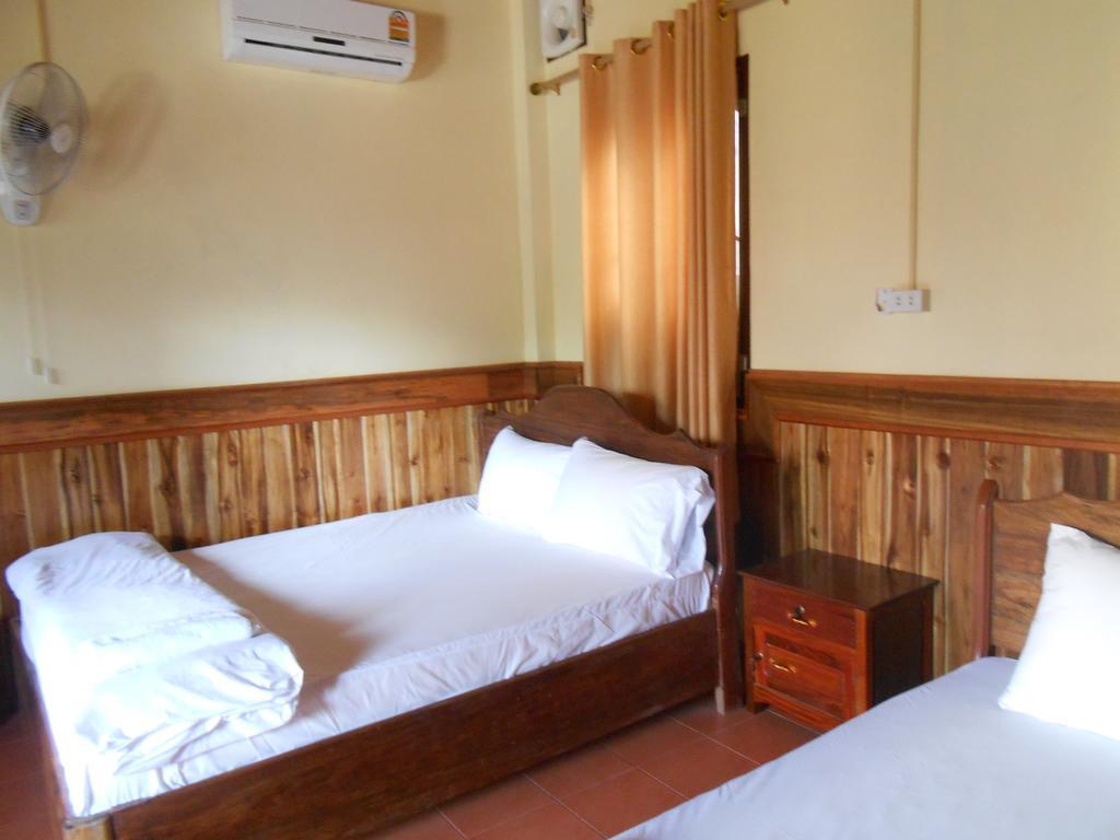 Zuela Guesthouse لوانغ نامثا المظهر الخارجي الصورة