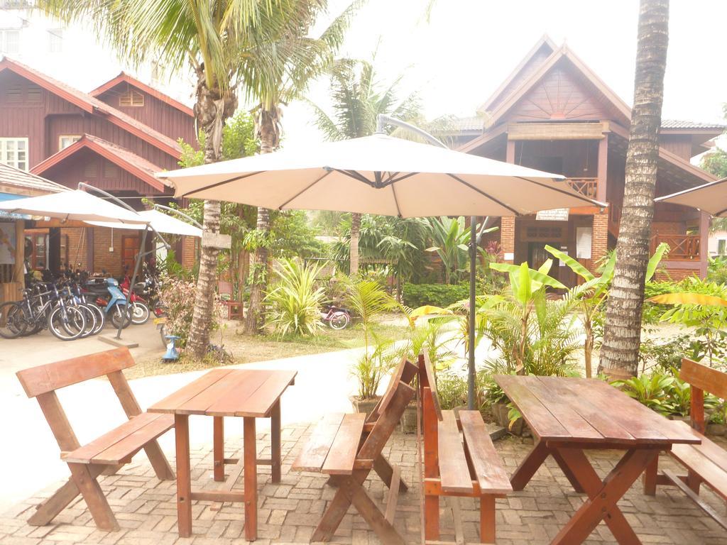 Zuela Guesthouse لوانغ نامثا المظهر الخارجي الصورة